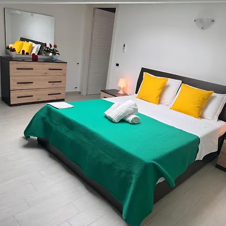 Bella Tao Apartament *